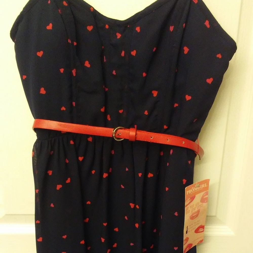 Cute navy heart dress never worn
